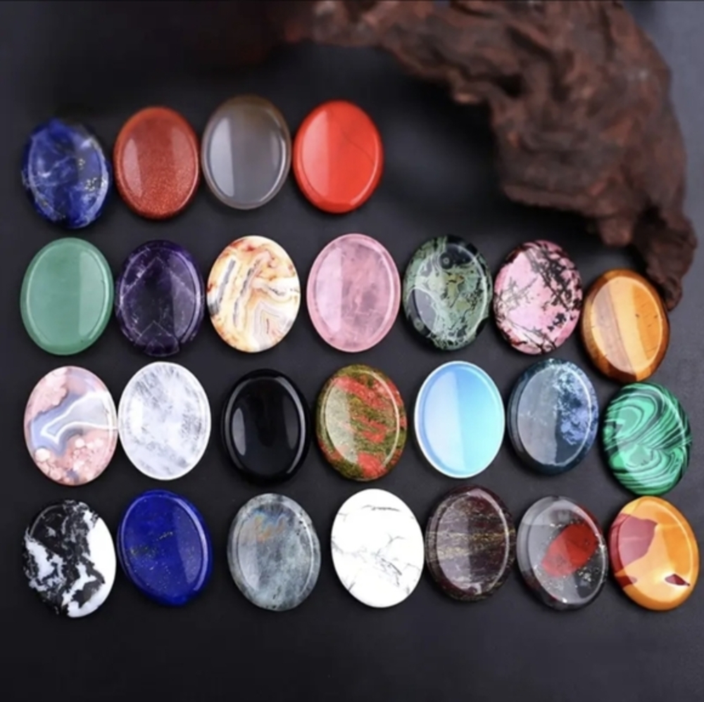 30 Chakra Stone Gift Box Heart Shape Stone Necklace Bracelet Ring Rubbing Stone - Picture 6 of 14